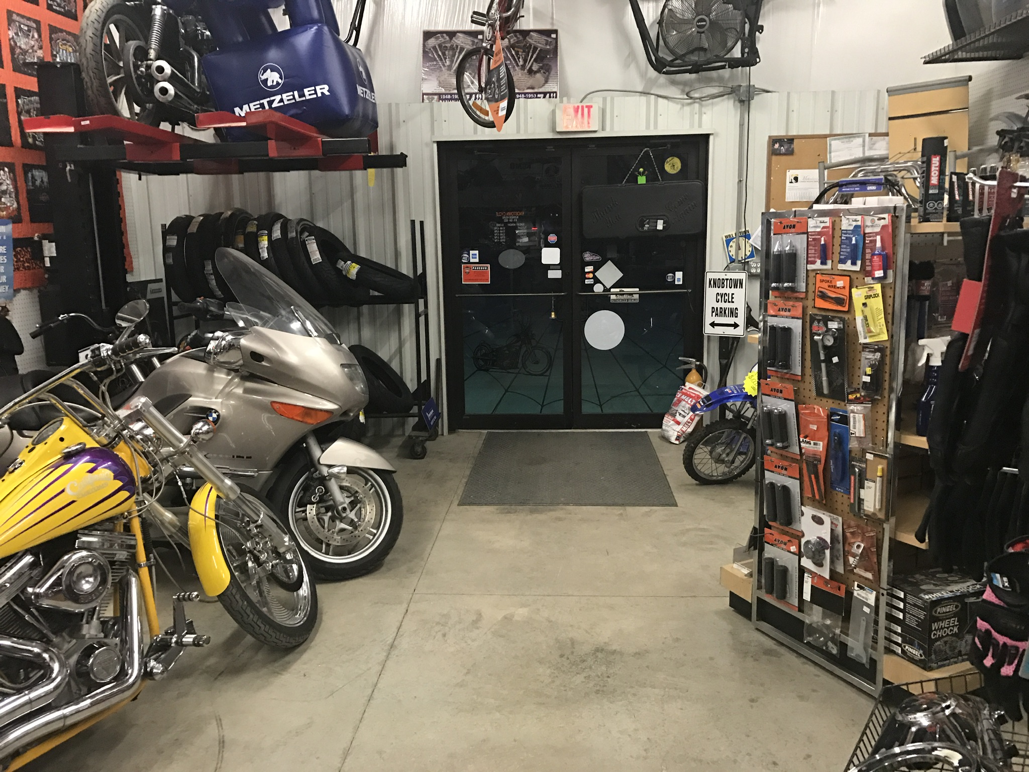 As Seen At Knobtown Gallery, As Seen At Knobtown Gallery