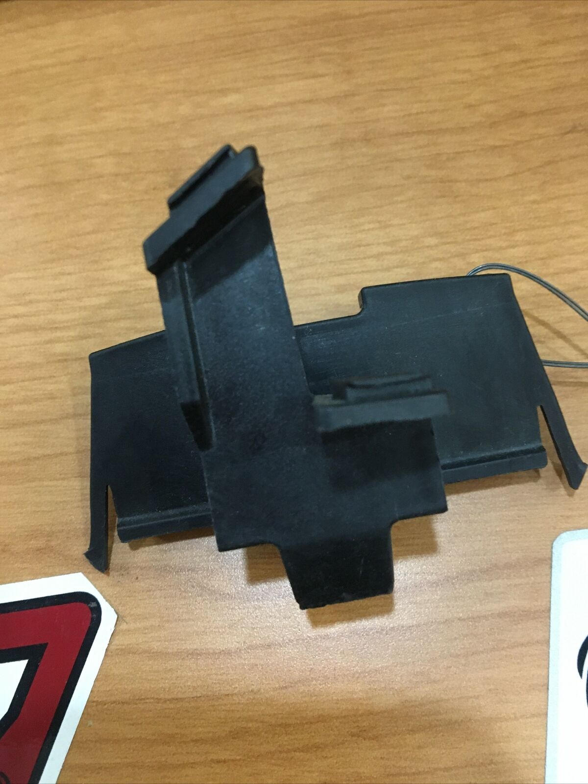 Harley Davidson OEM retention clip #10398