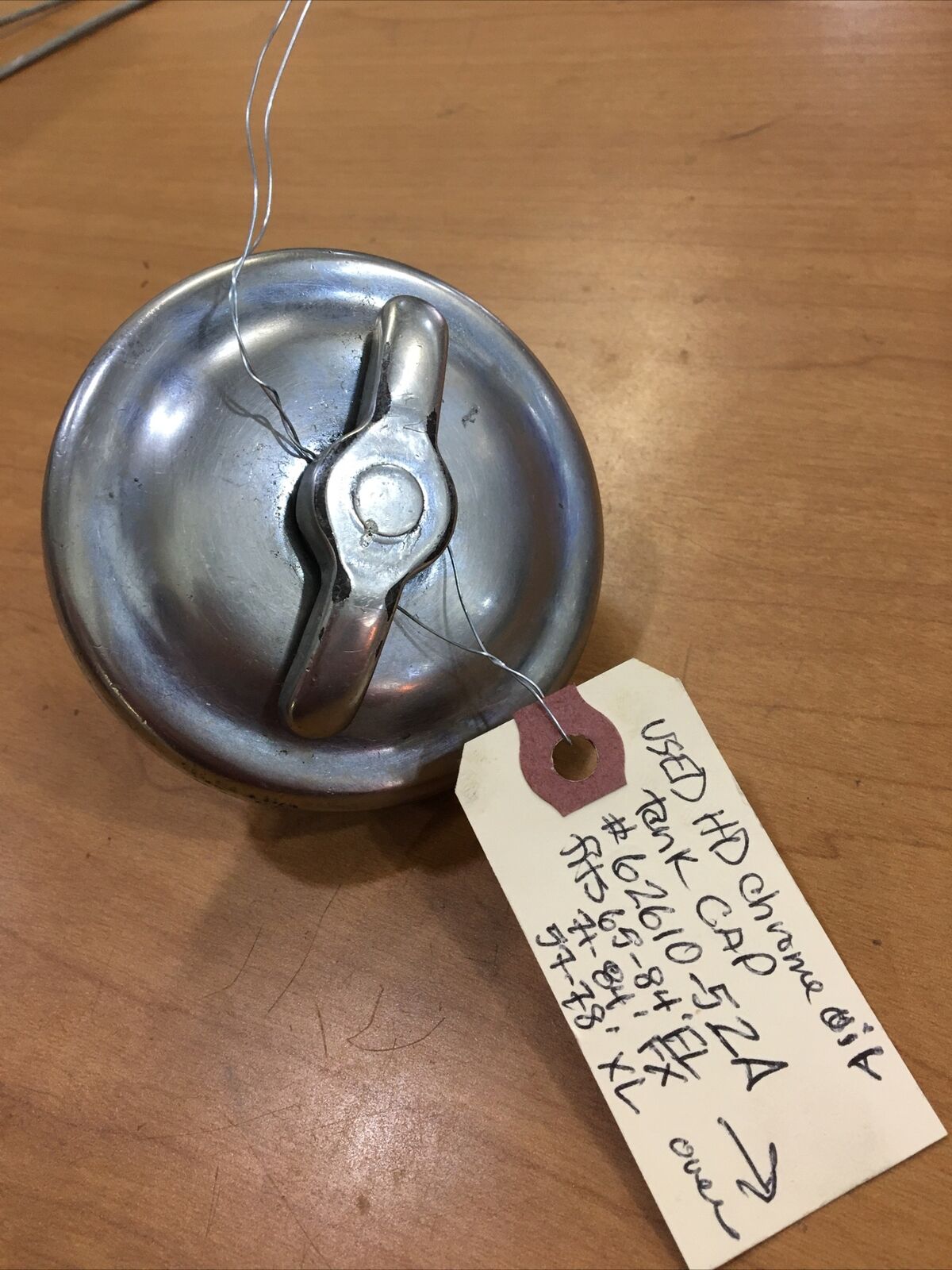 Harley Davidson chrome oil tank cap #62610-52A