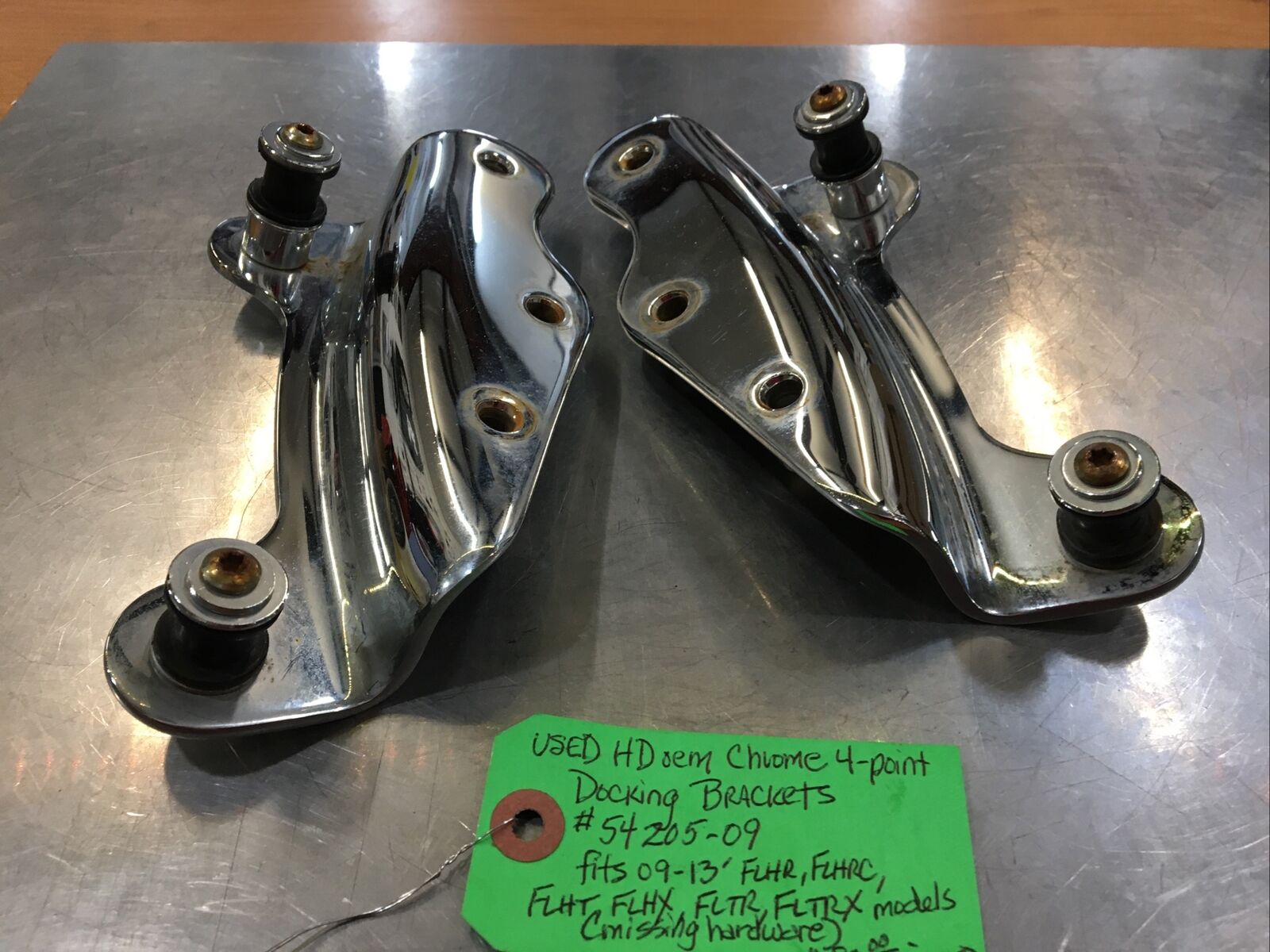 Harley Davidson oem Chrome 4-Point Docking Brackets #54205-09