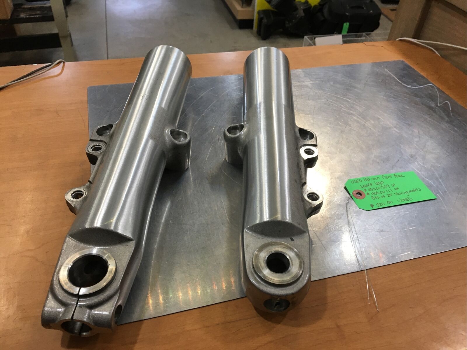 Harley Davidson oem Front Fork Lower Legs #45500109/45500111