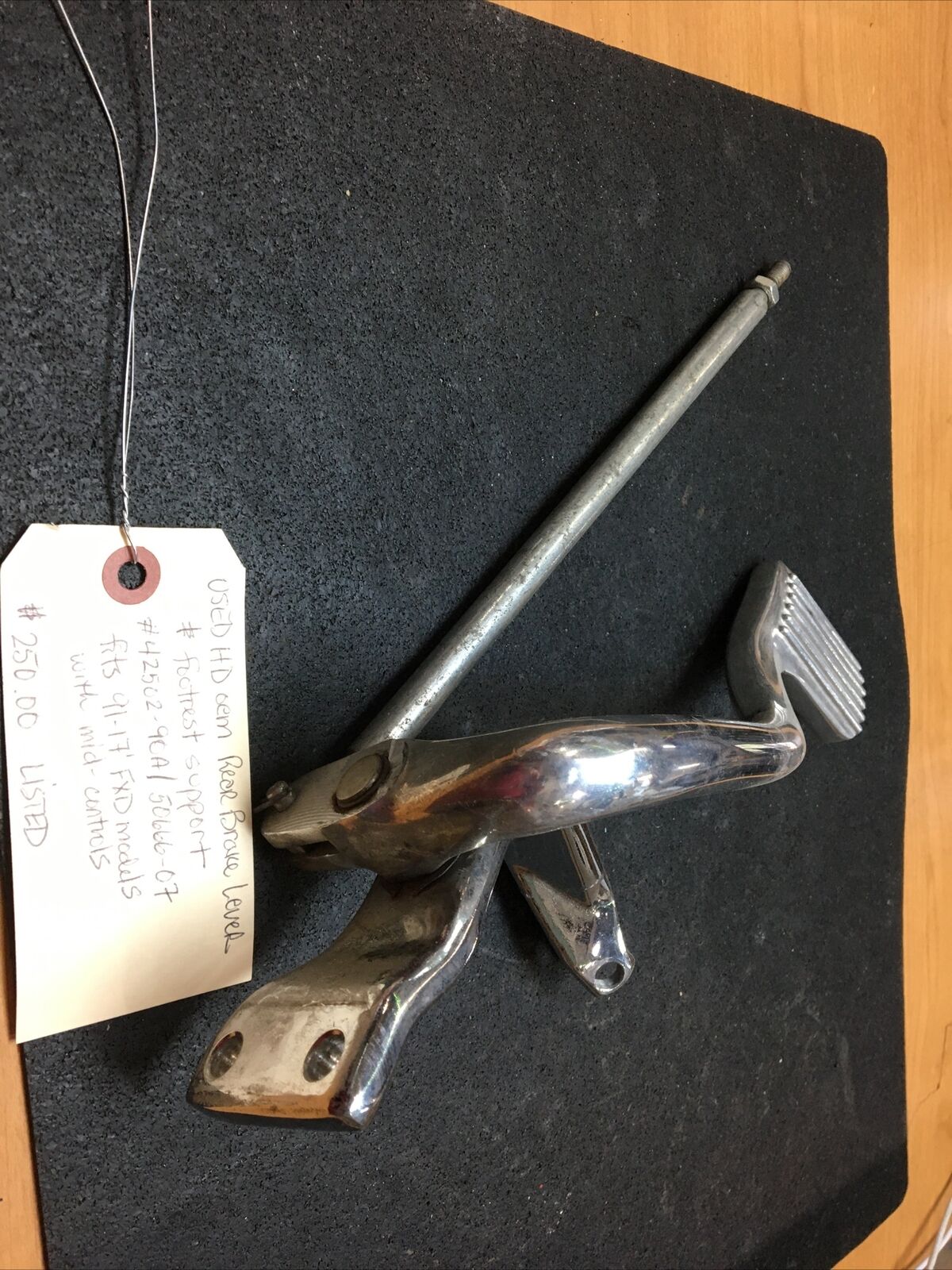 Harley Davidson oem Rear Brake Lever & Footrest Support #42502-90A/50666-07