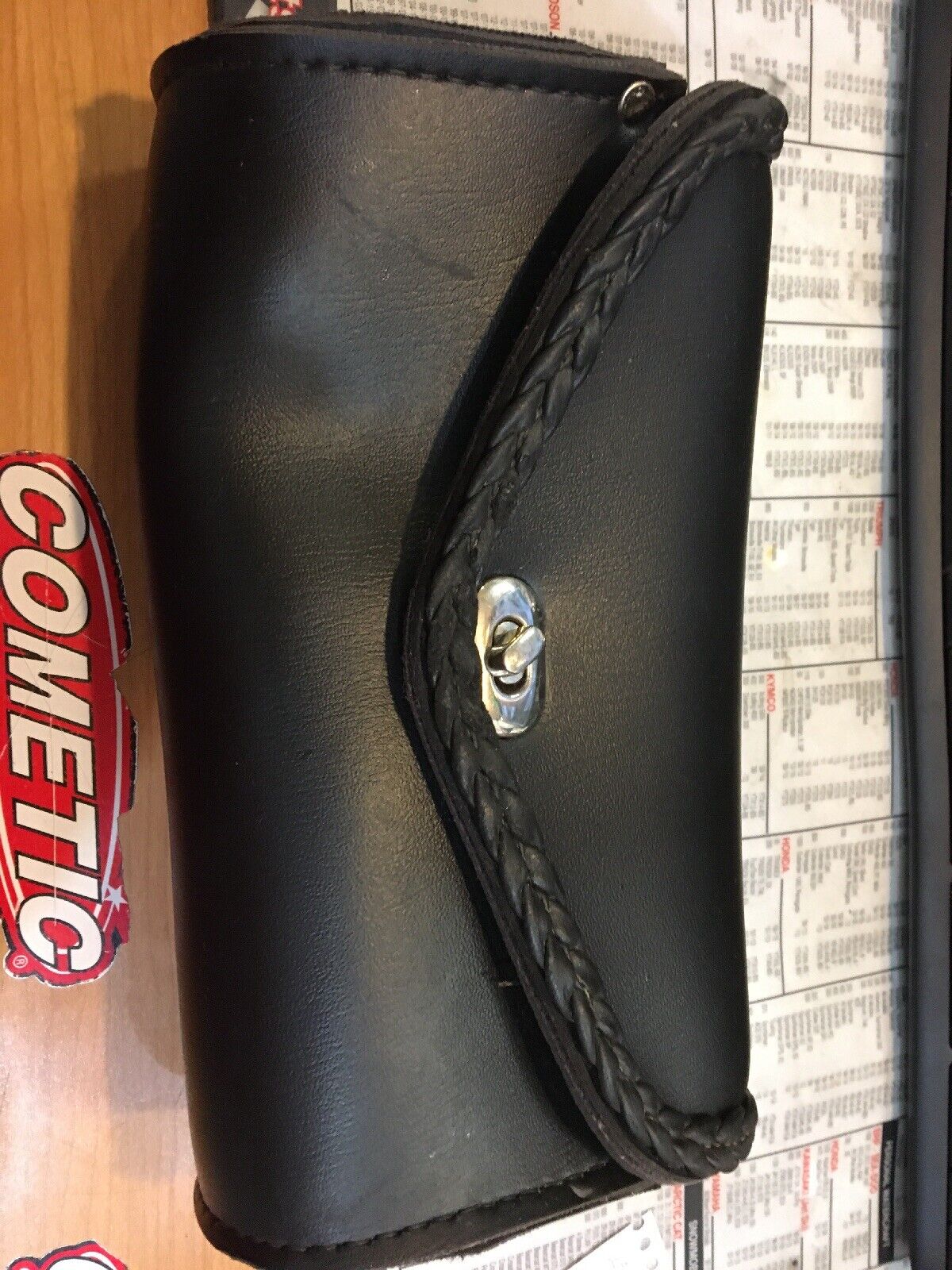 Windshield Bag Black Leather