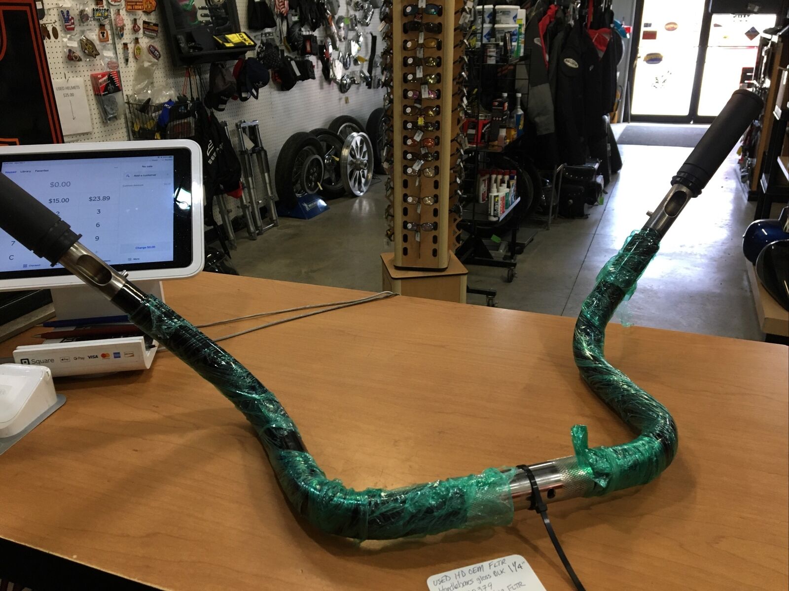 Harley Davidson OEM FLTR Handlebars gloss black 1-1/4” #55800379