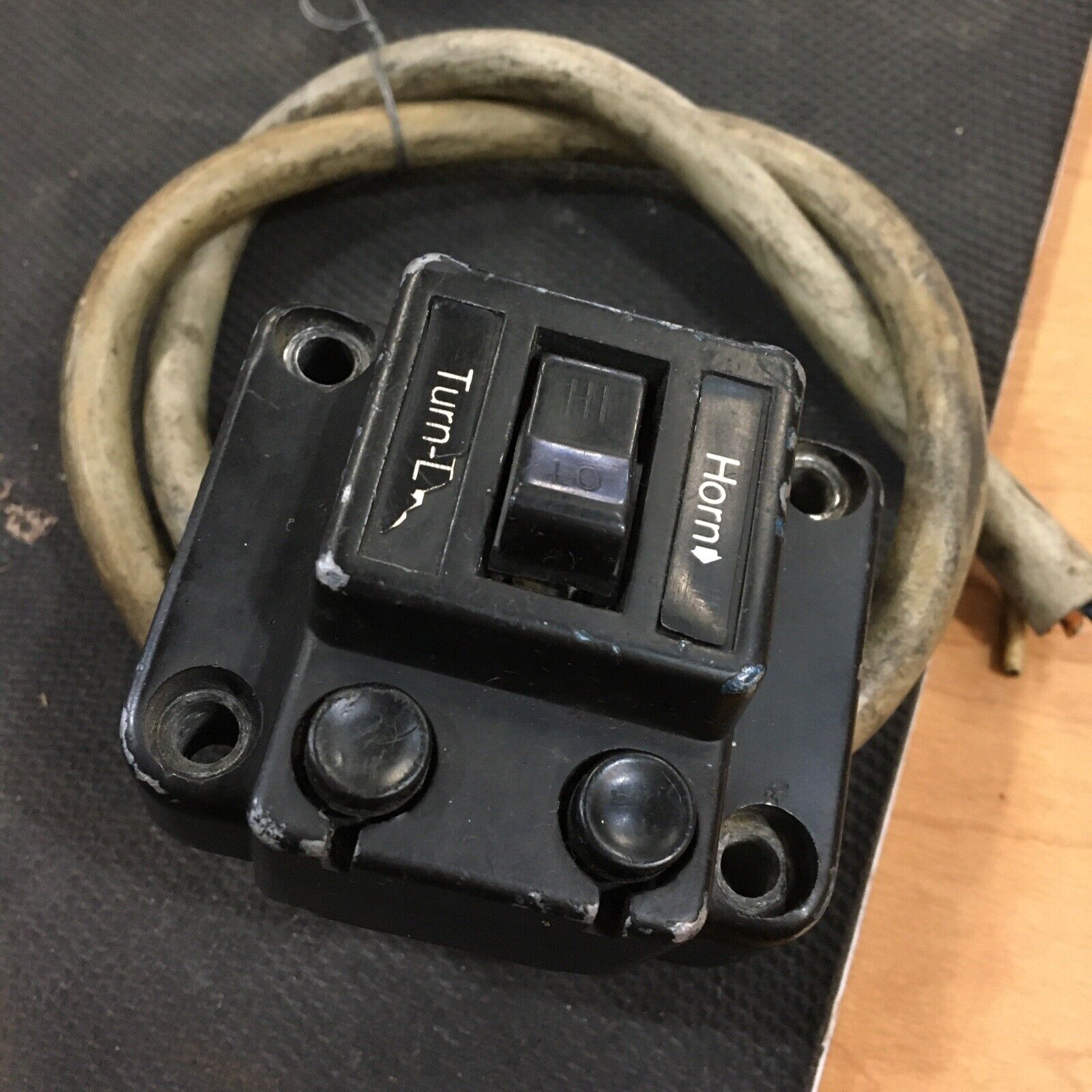 Harley Davidson OEM LH switch housing plate #70210-81A