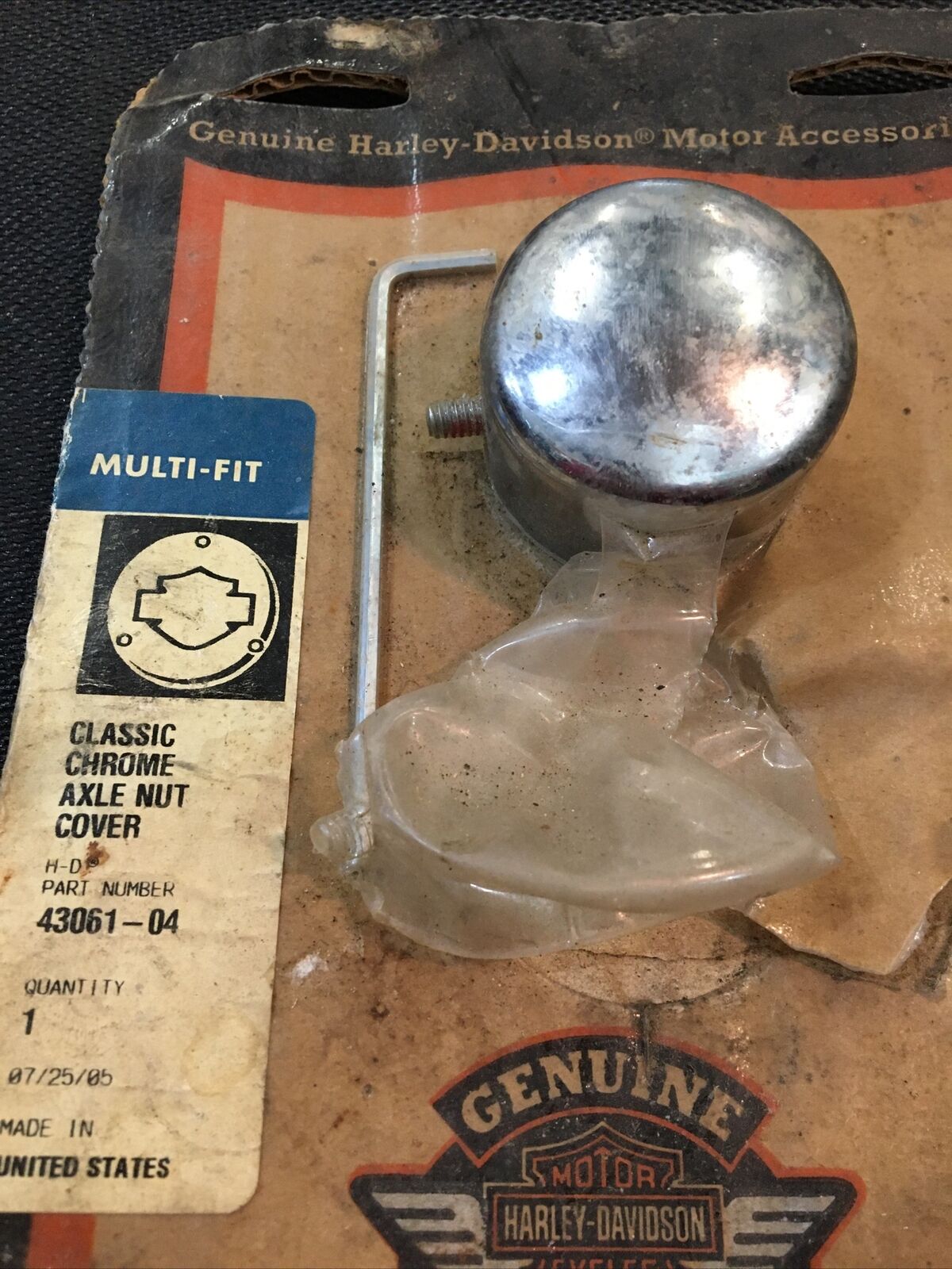 Harley Davidson Billet Classic Chrome Front Axle Nut Cover #43061-04