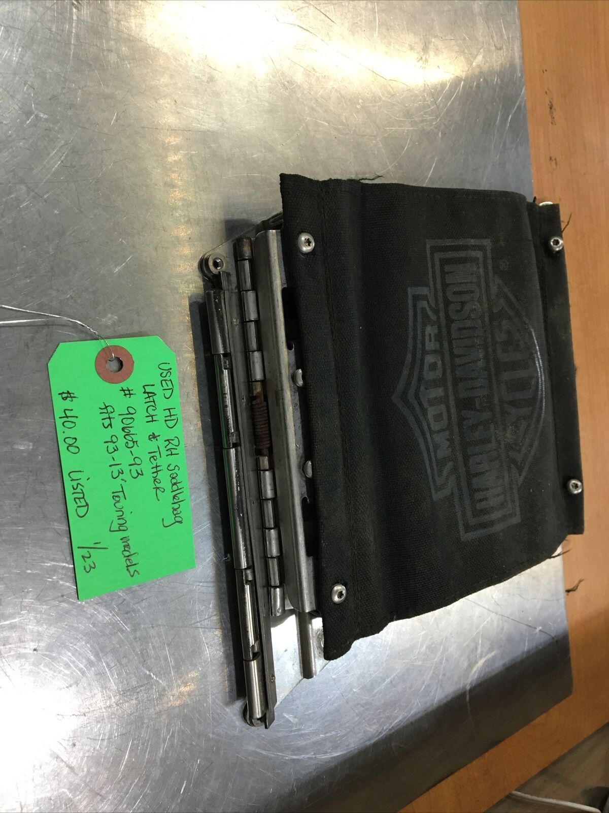 Harley Davidson RH Saddlebag Latch & Tether #90665-93