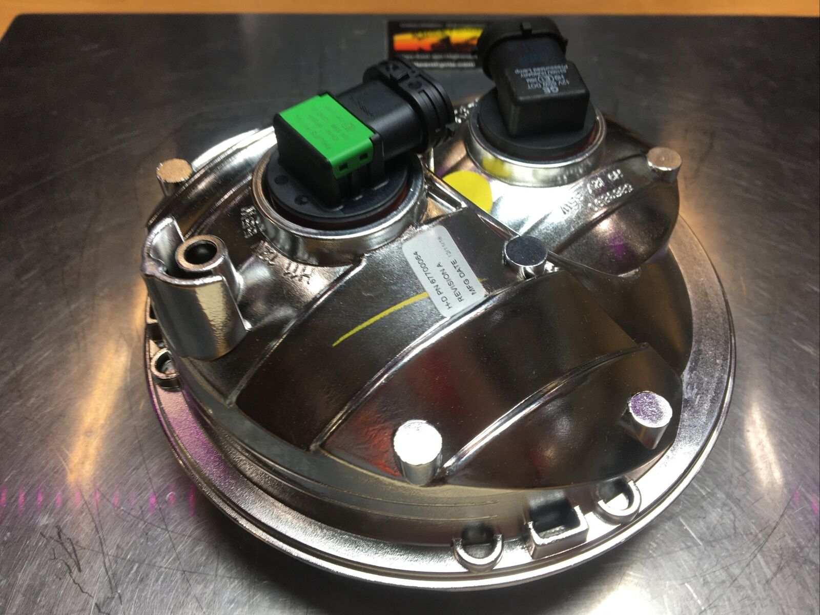 Harley Davidson oem Dual Halogen Headlamp Assembly #67700062