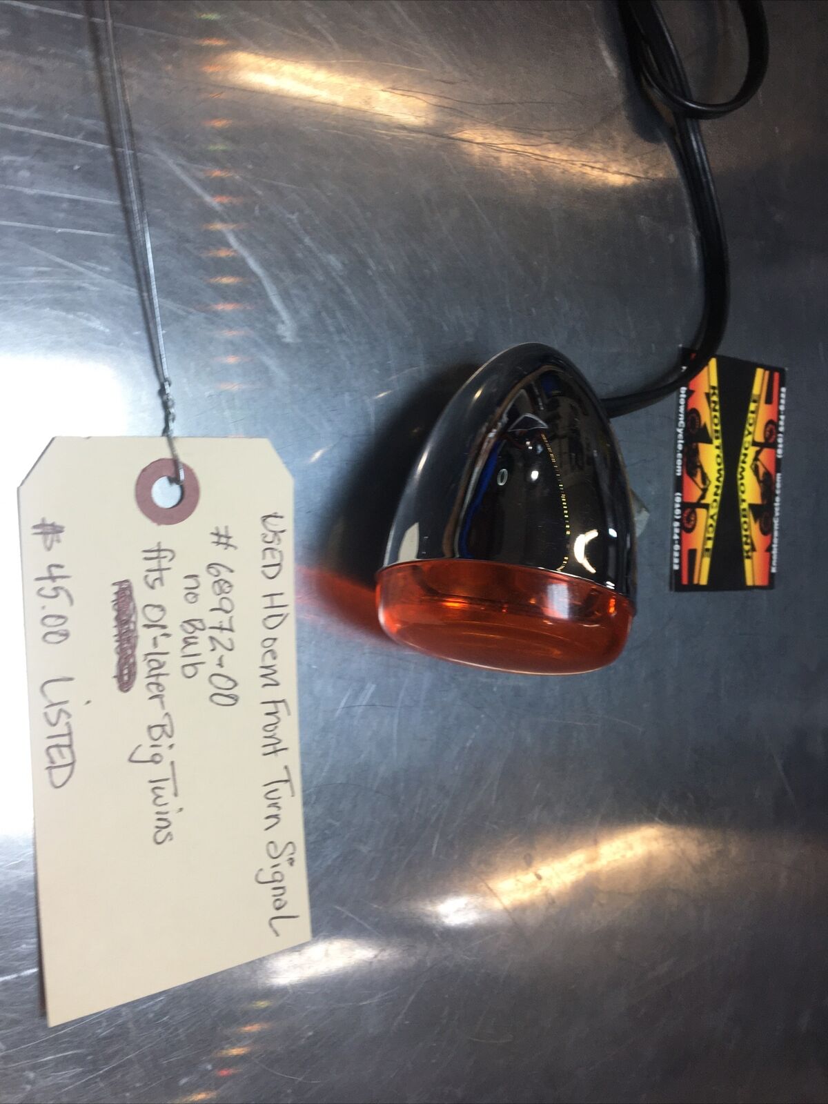 Harley Davidson oem Front Turn Signal #68972-00