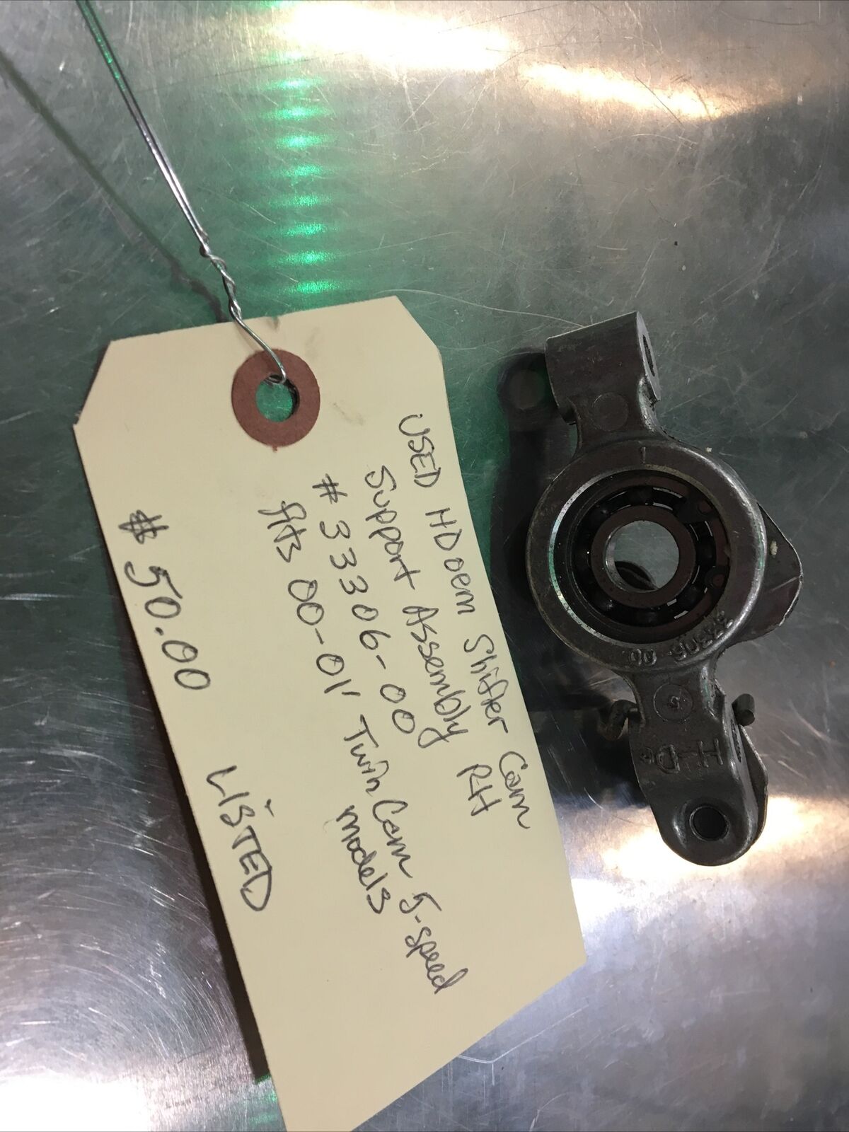 Harley Davidson oem Shifter Cam Support Assembly RH #33306-00