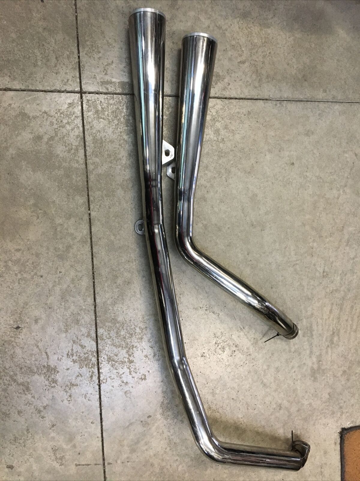 MAC 2” megaphone Stakkers exhaust with billet end caps #5500747