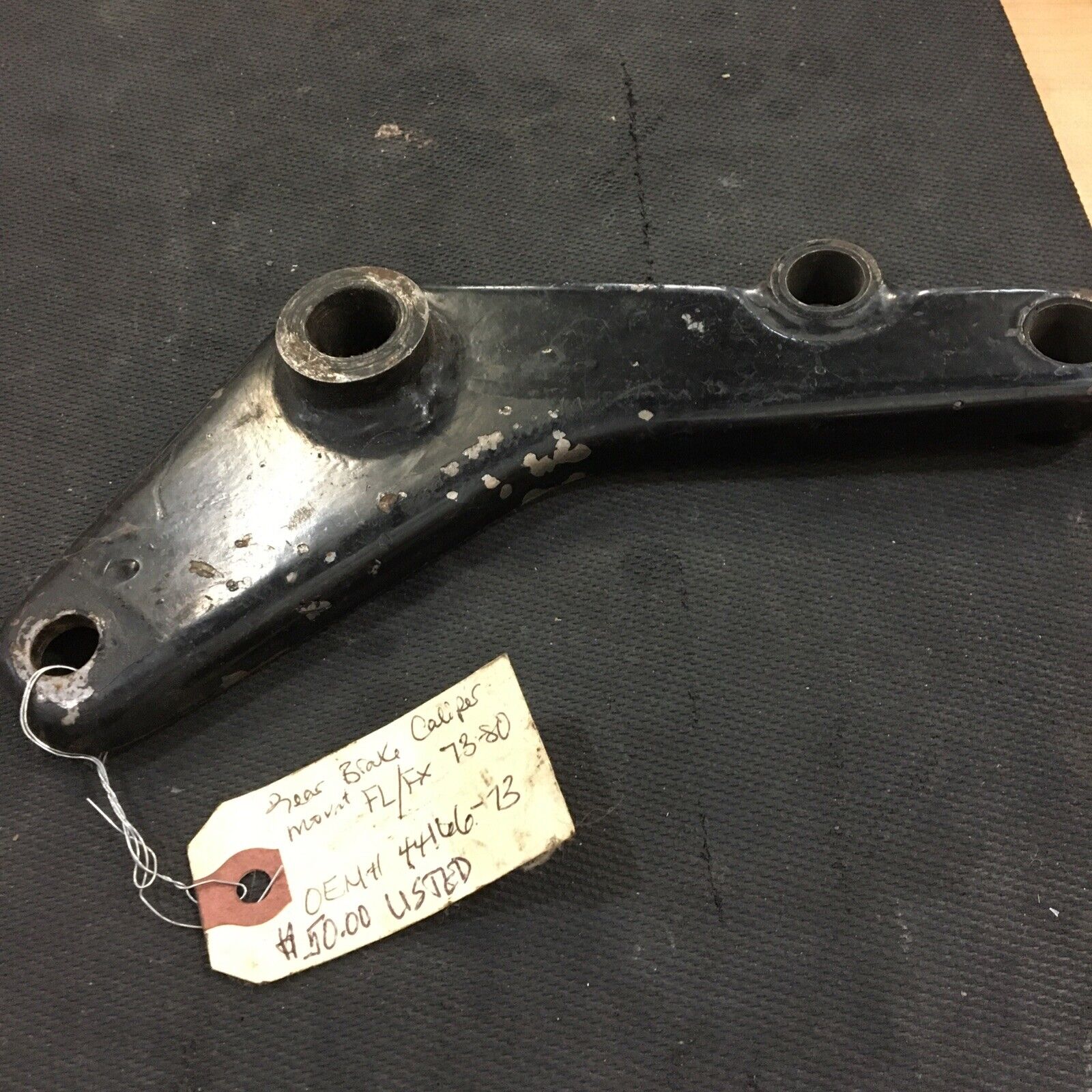 Rear Banana caliper mount bracket #44166-73