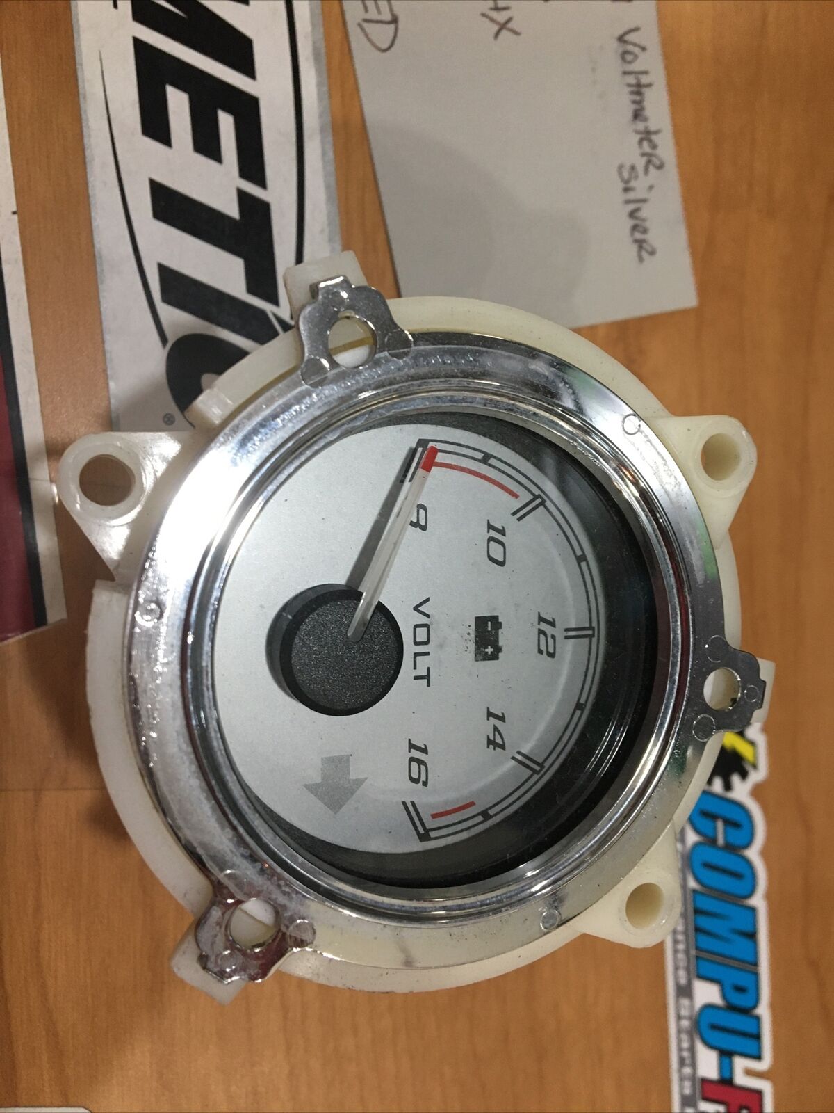 Harley Davidson OEM Voltmeter silver #70900166