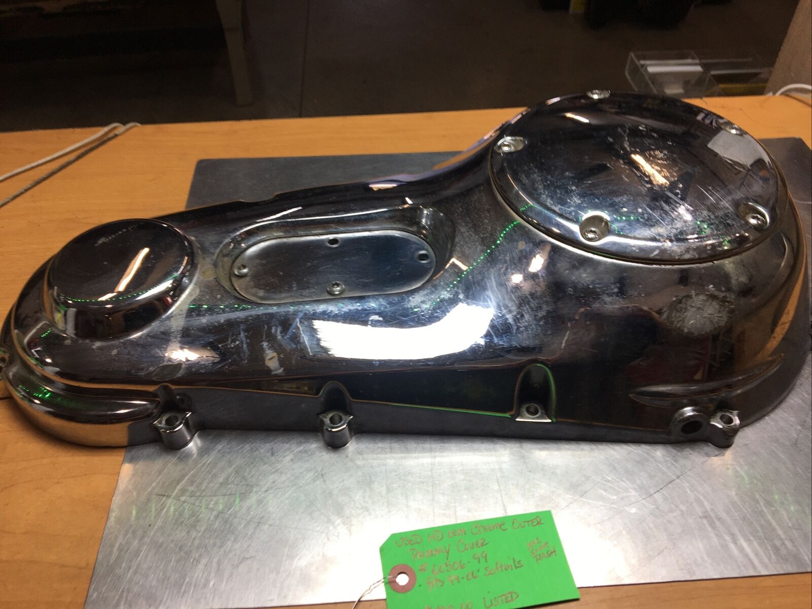 Harley Davidson oem Chrome Outer Primary Cover #60506-99