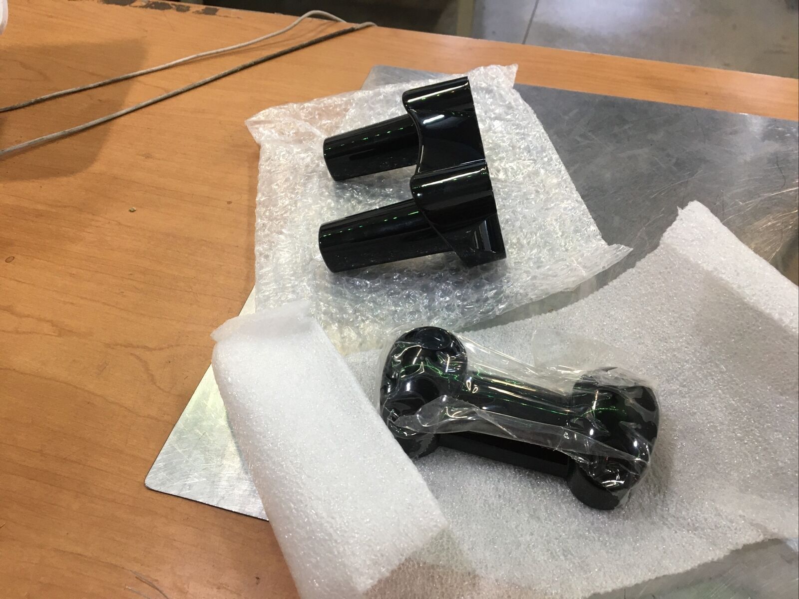 Harley Davidson oem Fat Riser Kit Gloss Black #56931-10