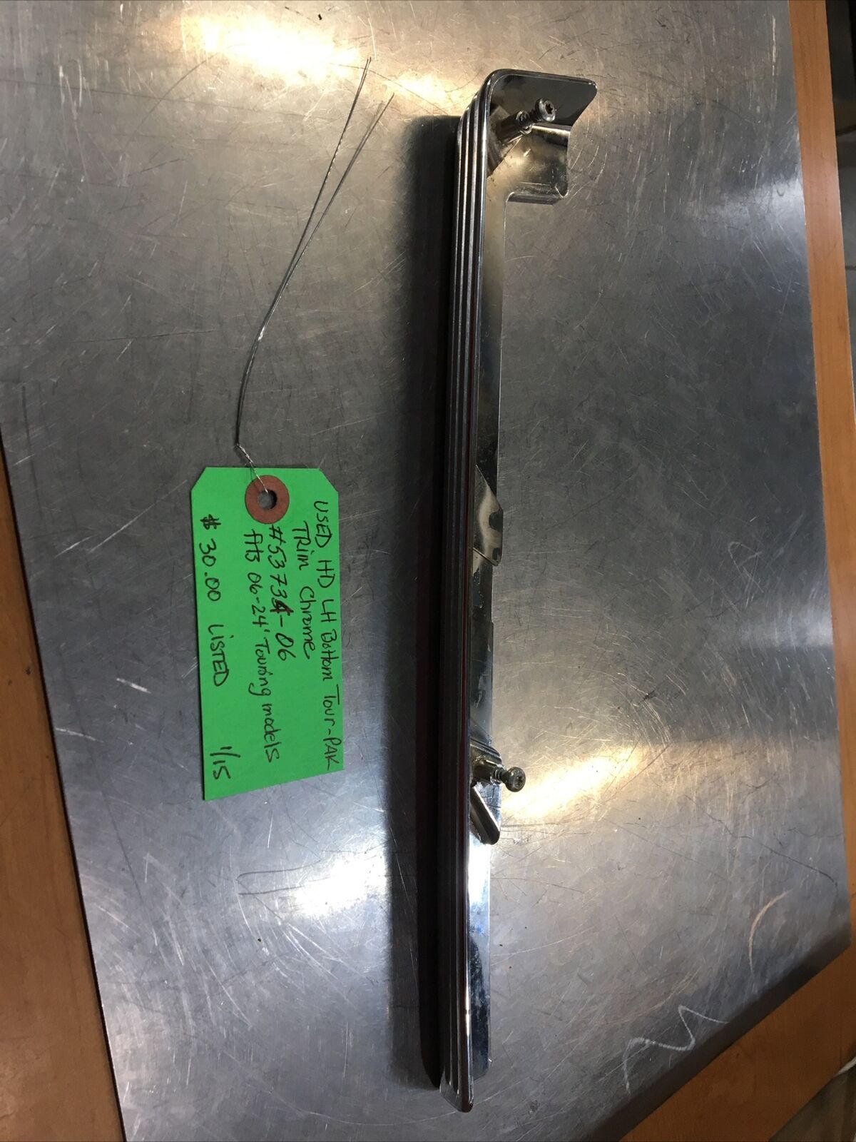 Harley Davidson LH Bottom Tour-Pak Trim Chrome #53734-06