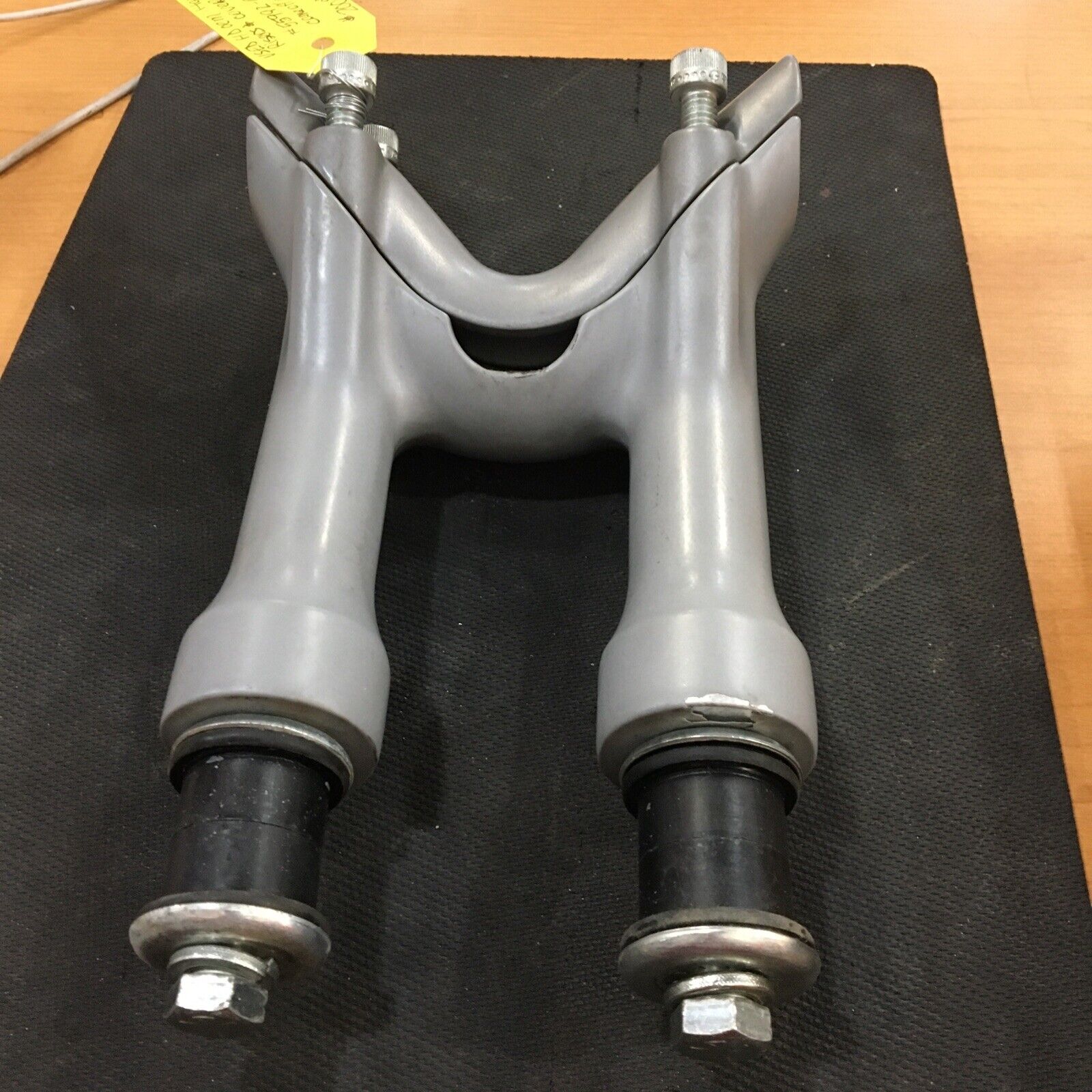 Harley Davidson OEM handlebar riser and cover #55992-08/55994-08