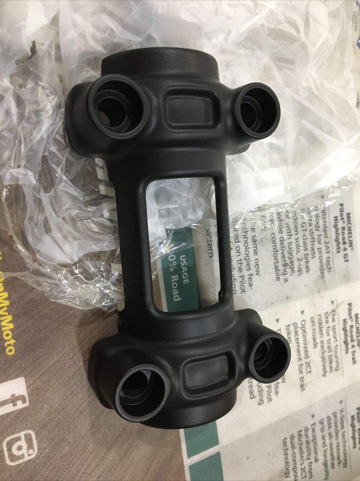 Harley Davidson oem Handlebar Clamp #55900120