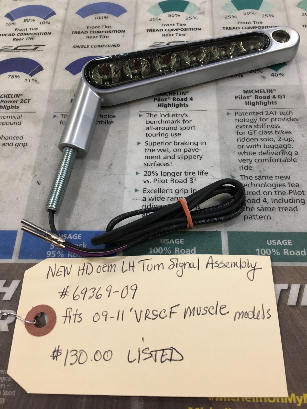 Harley Davidson oem LH Turn Signal Assembly #69369-09