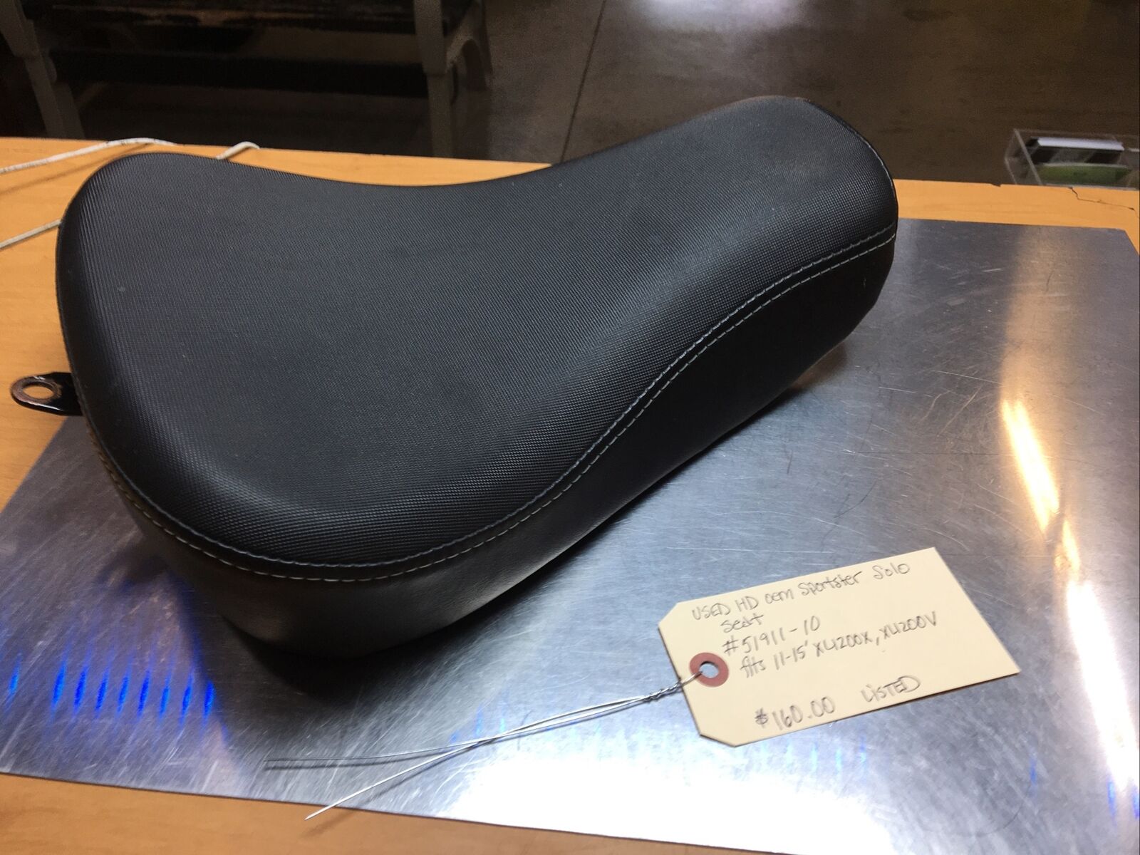 Harley Davidson oem Sportster Solo Seat #51911-10