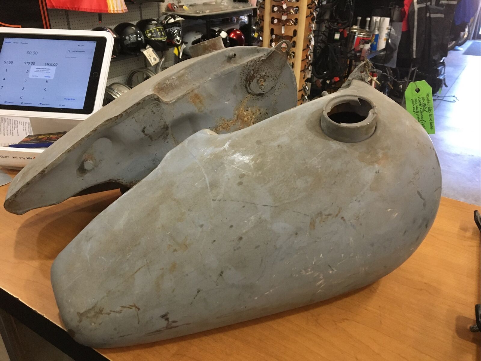 5-gallon split fuel tanks