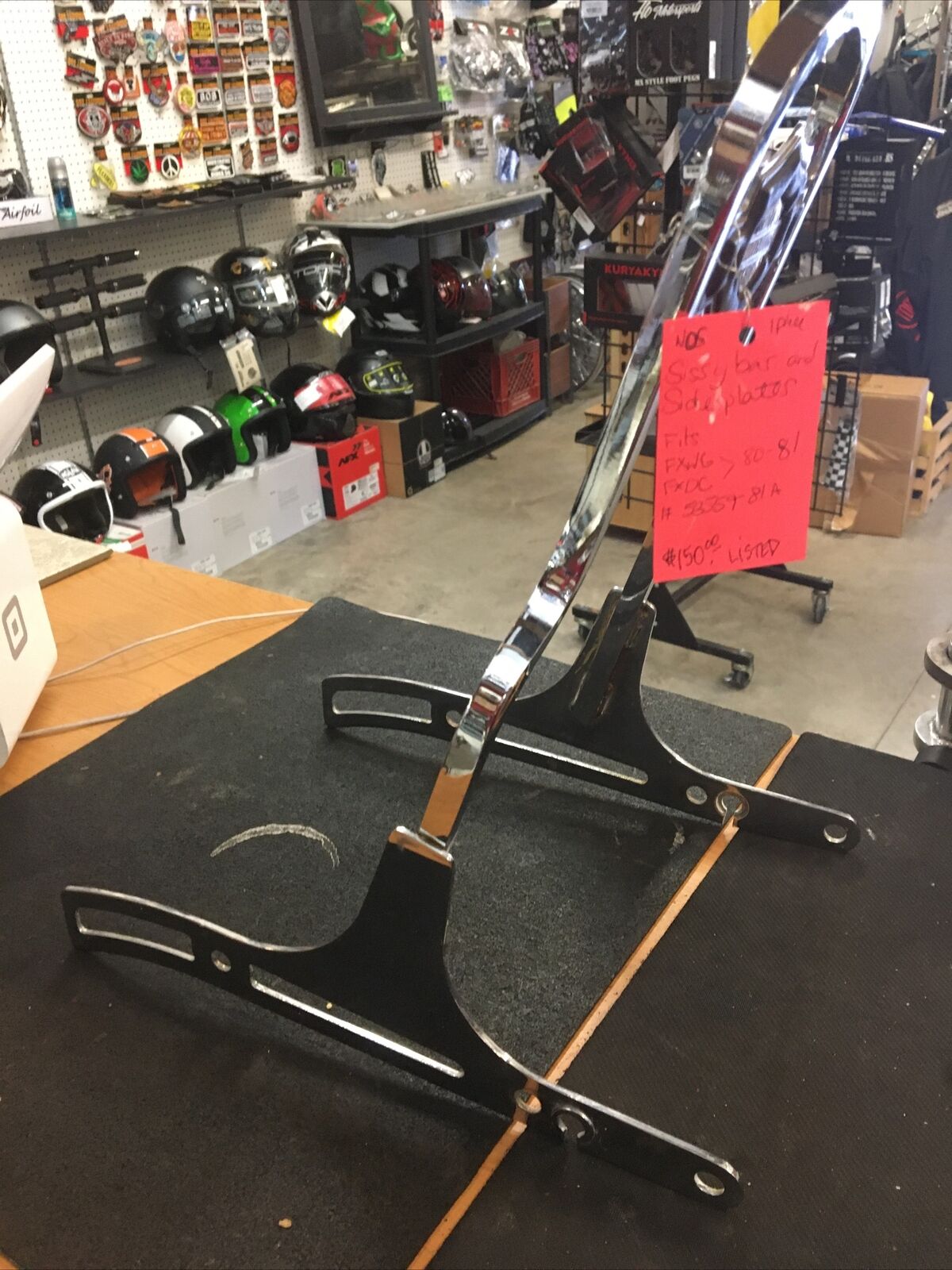 Chrome One Piece Sissybar And Sideplates