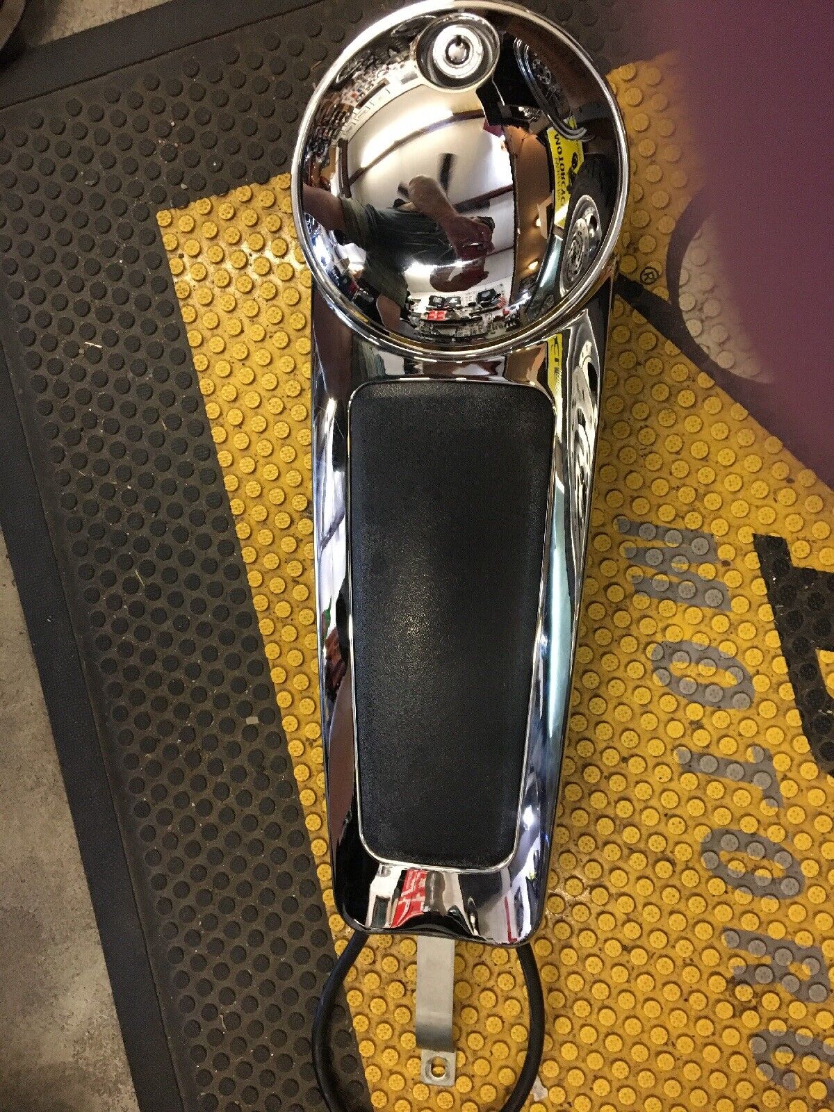 Harley Davidson Fuel Tank Dash Panel And Fuel Door #61270-08