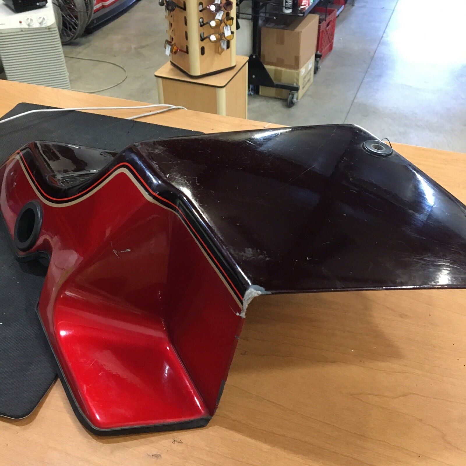 Harley Davidson OEM RH side cover #66048-81