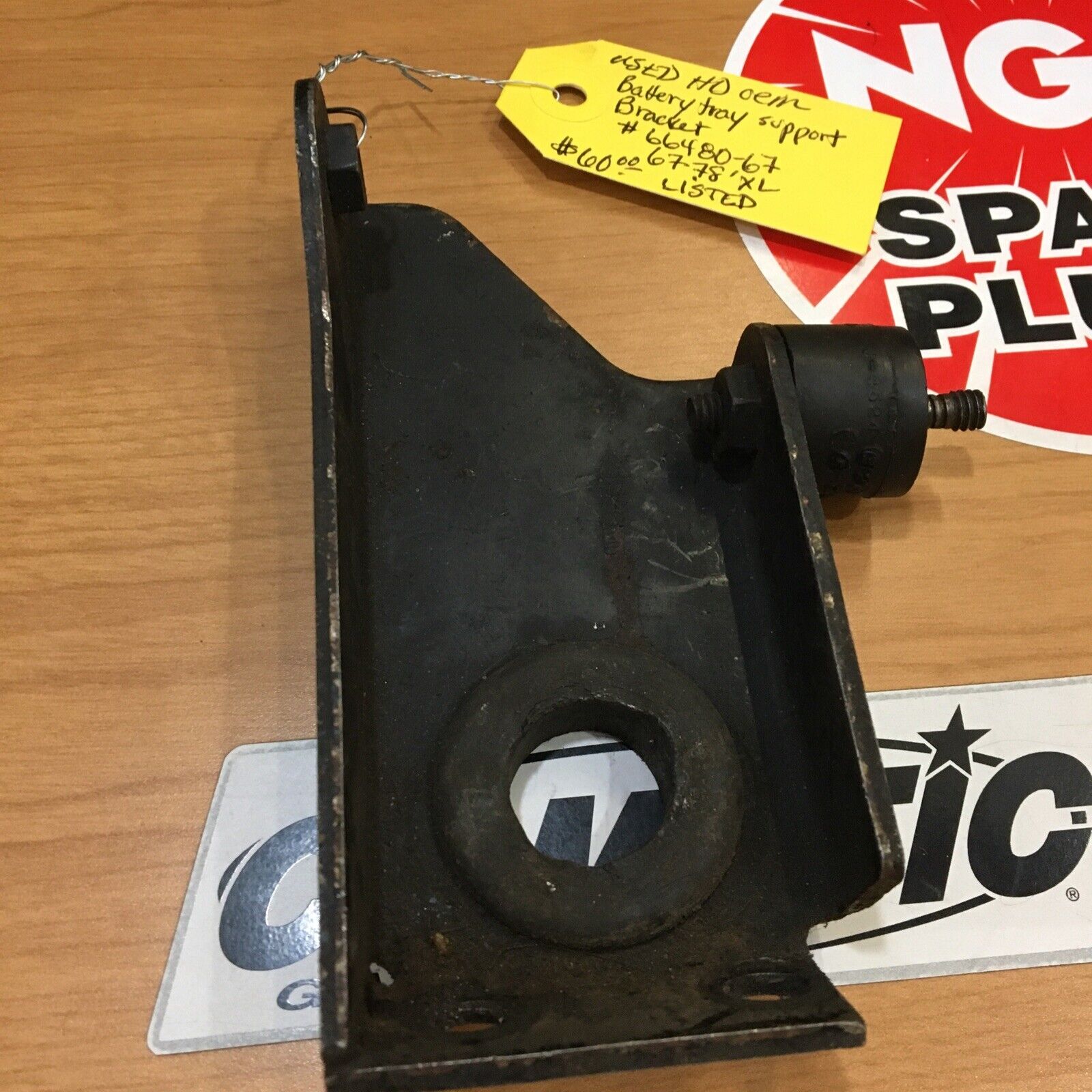 Harley Davidson OEM battery tray support bracket #66480-67