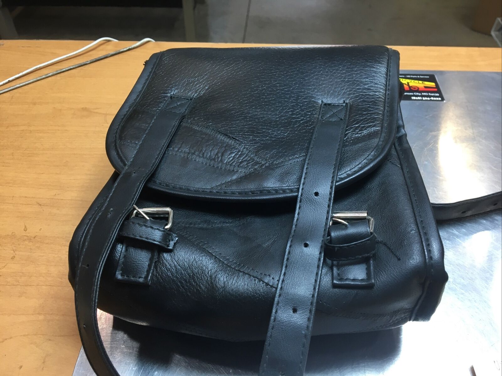 MAXAM Buffalo Leather Sissybar Bag