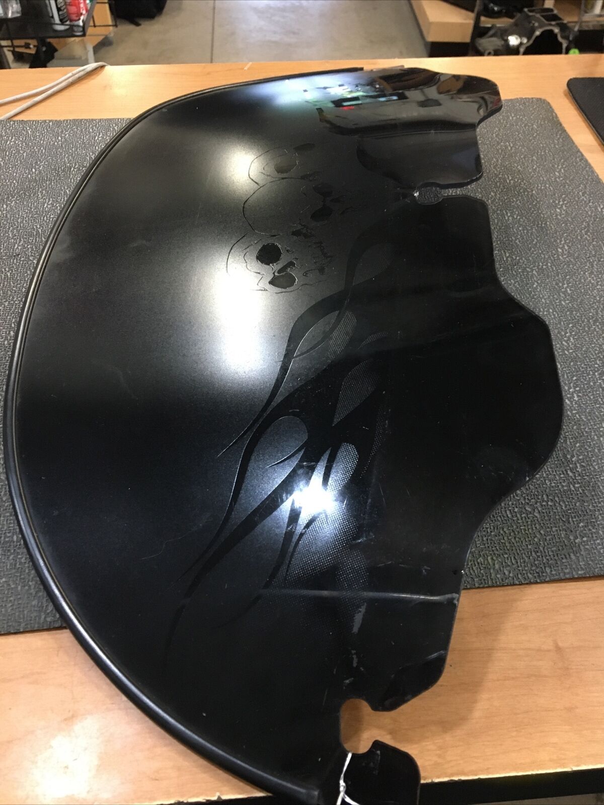 8” Black windshield For Harley Davidson with skulls and flames