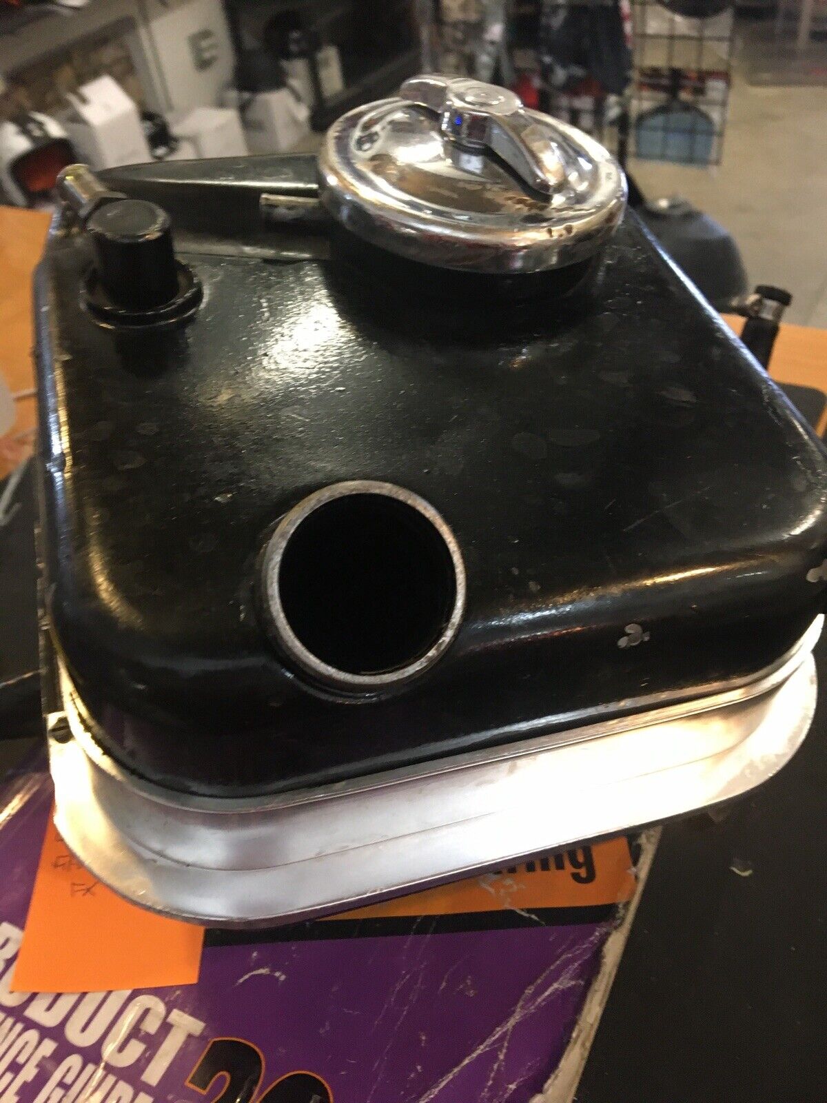 Harley Davidson Black Oil Tank With Hoses #62504-65B