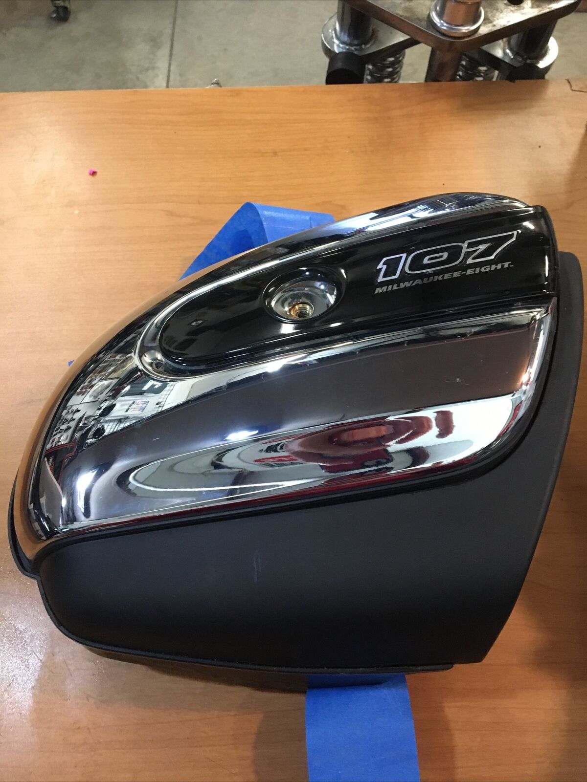 Harley Davidson OEM Air Cleaner Cover And Backplate Assembly #29000216