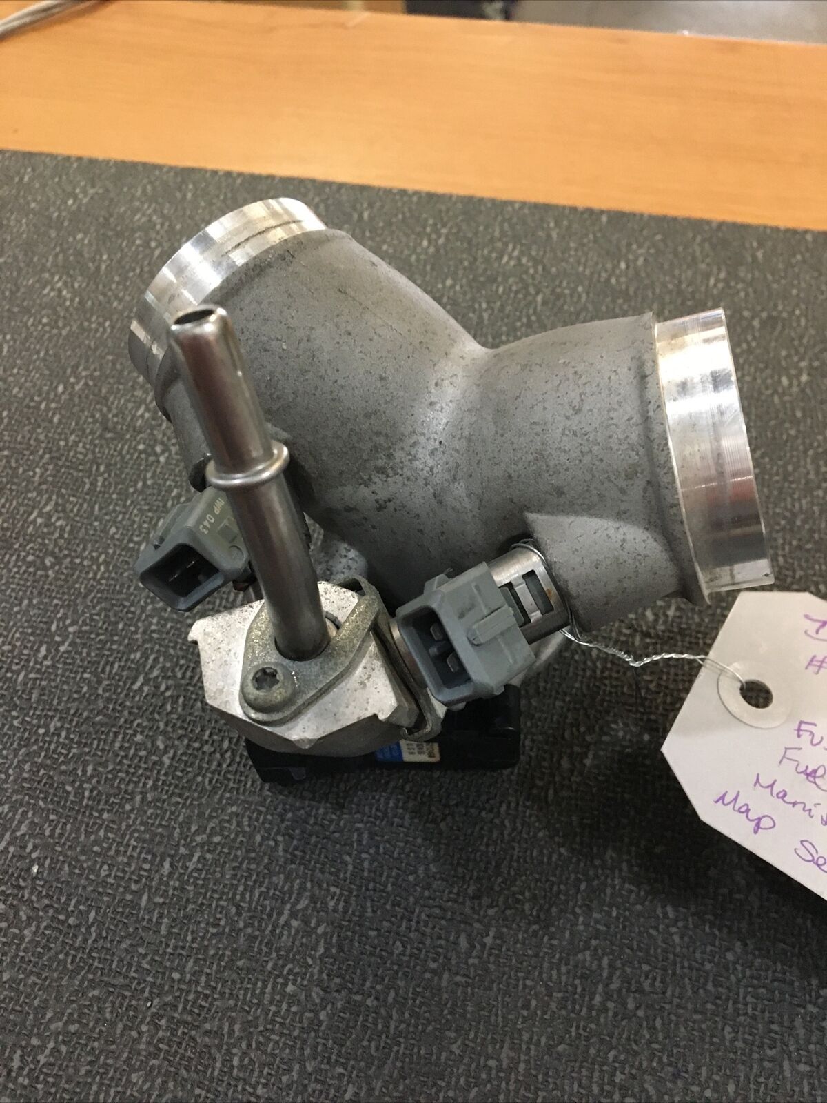 Harley Davidson OEM EFI intake manifold #27630-01