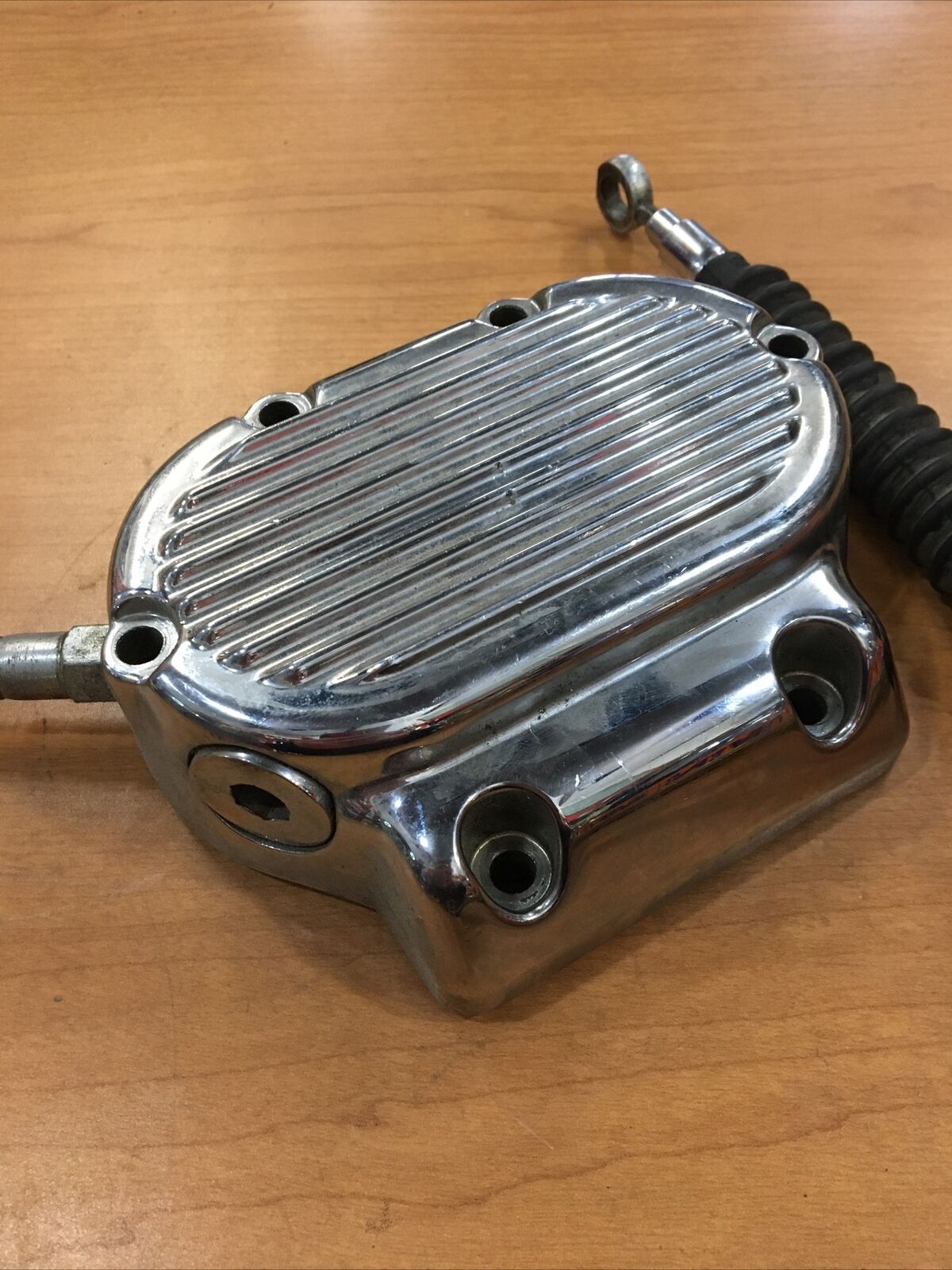 Harley Davidson OEM transmission side cover with 62” clutch cable #37109-87A