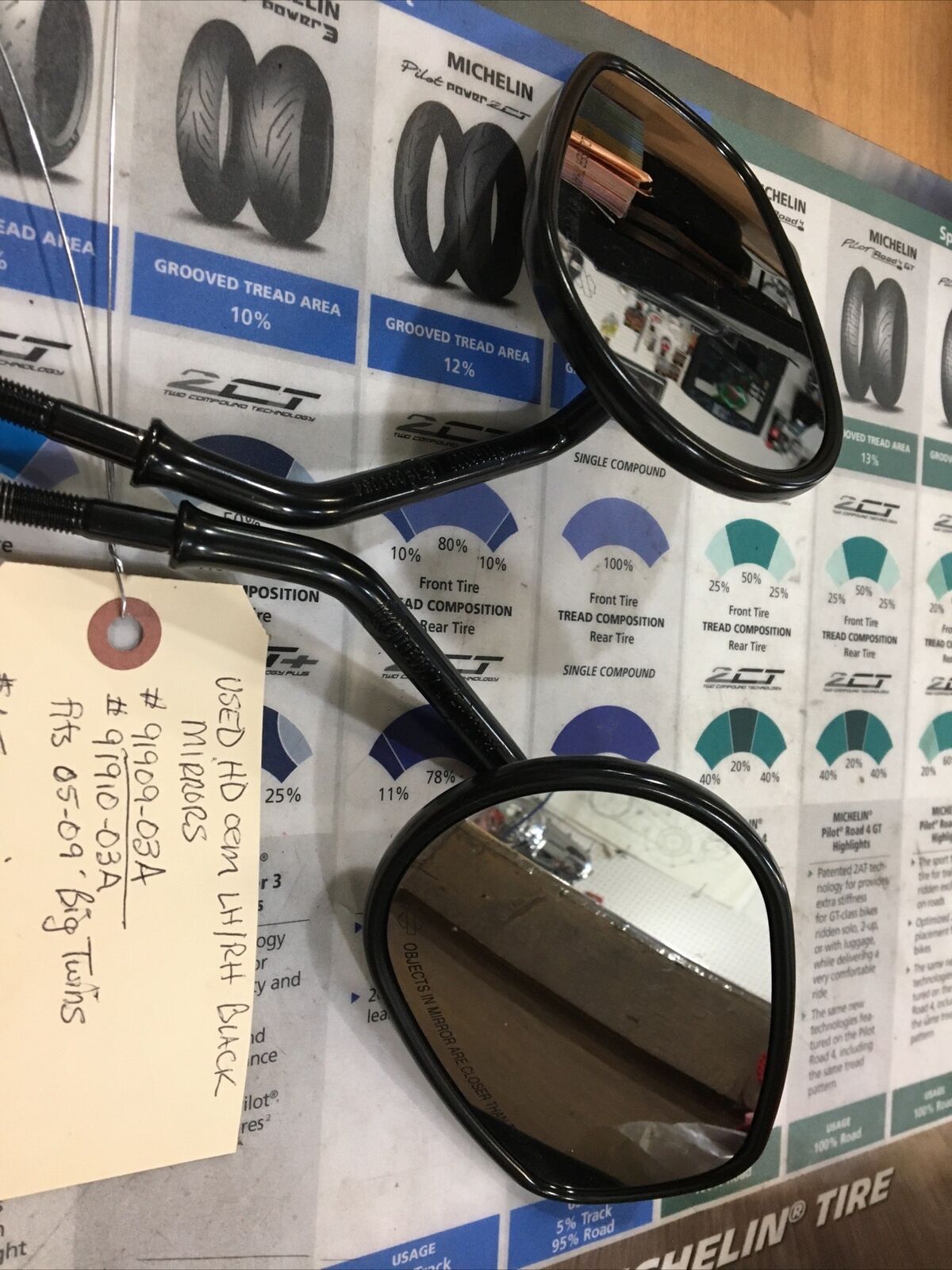 Harley Davidson oem LH/RH Black Mirrors #91909-03A