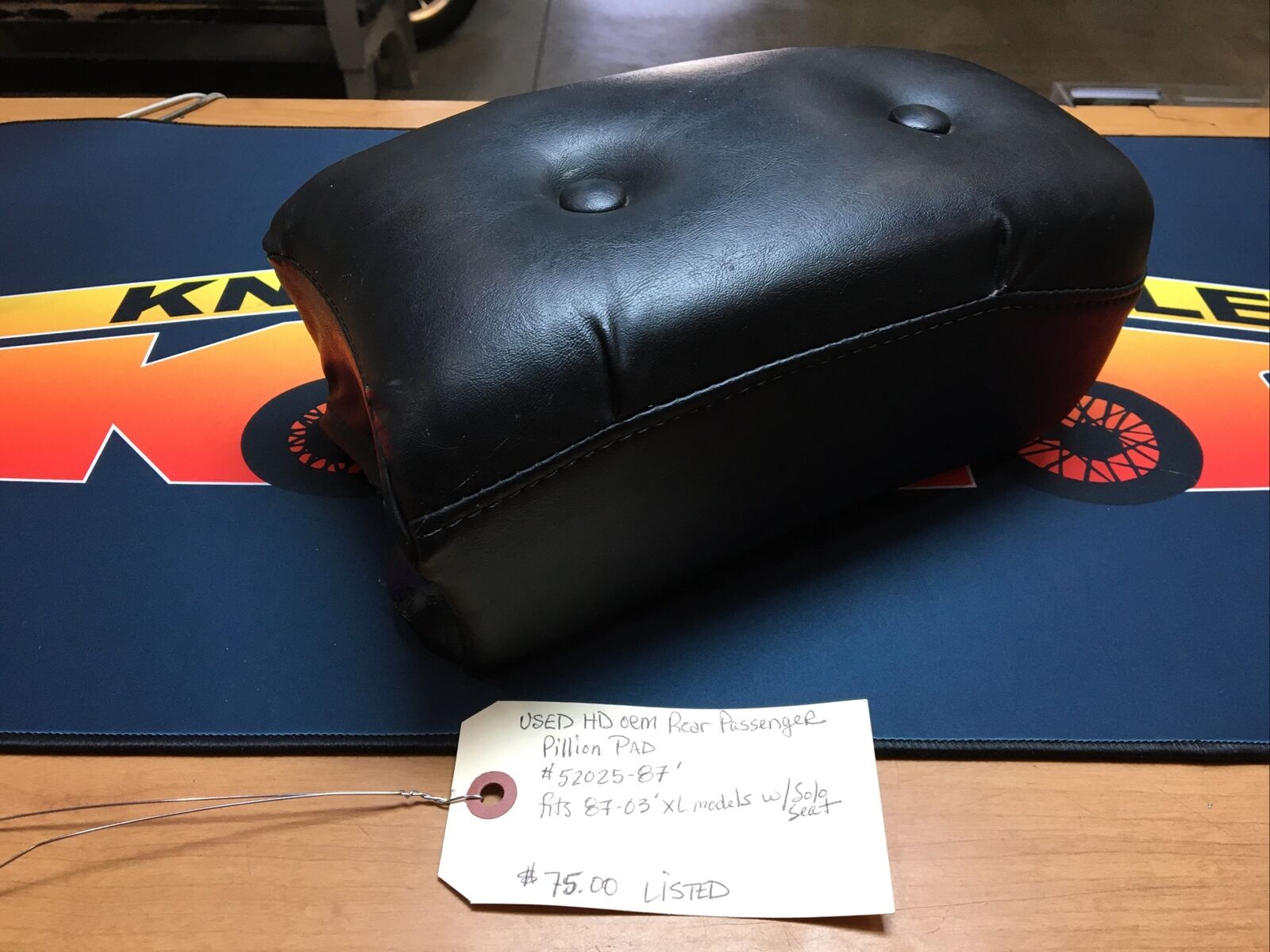 Harley Davidson oem Rear Passenger Pillion Pad #52025-87