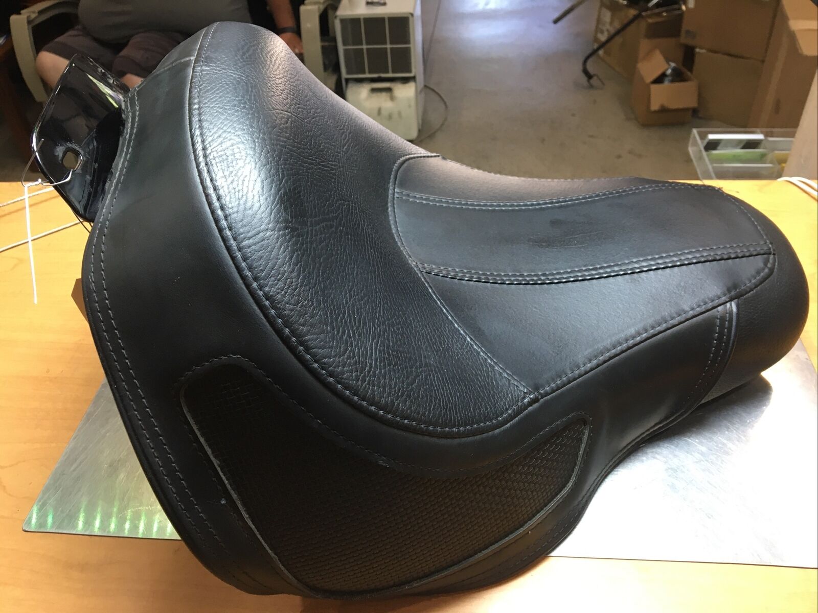 Harley Davidson oem Solo Seat #52000263