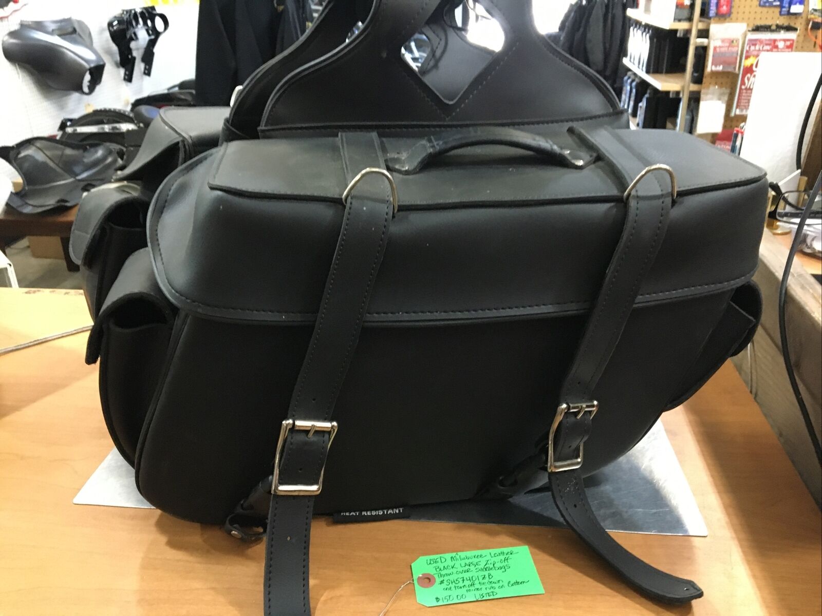 Milwaukee Leather Black Large Zip-off Throw-over Saddlebags #SH57401ZB