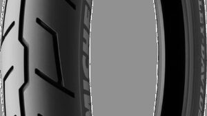 MICHELIN Tire - Scorcher 31 - Front - 130/80B17 - 65H