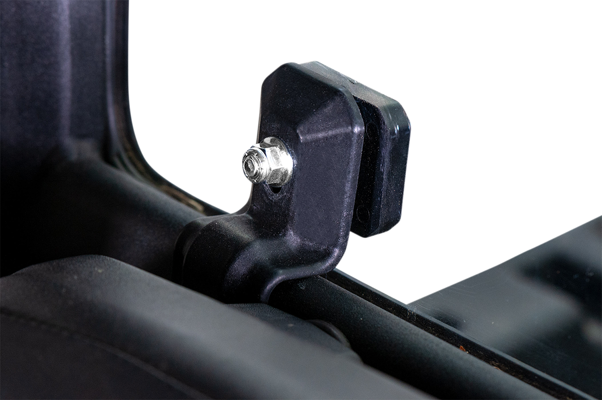 SEIZMIK FOLDING REAR WINDSHEILD - Image 9