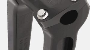 THRASHIN SUPPLY CO. Handlebar Risers - Straight - 6" - Black