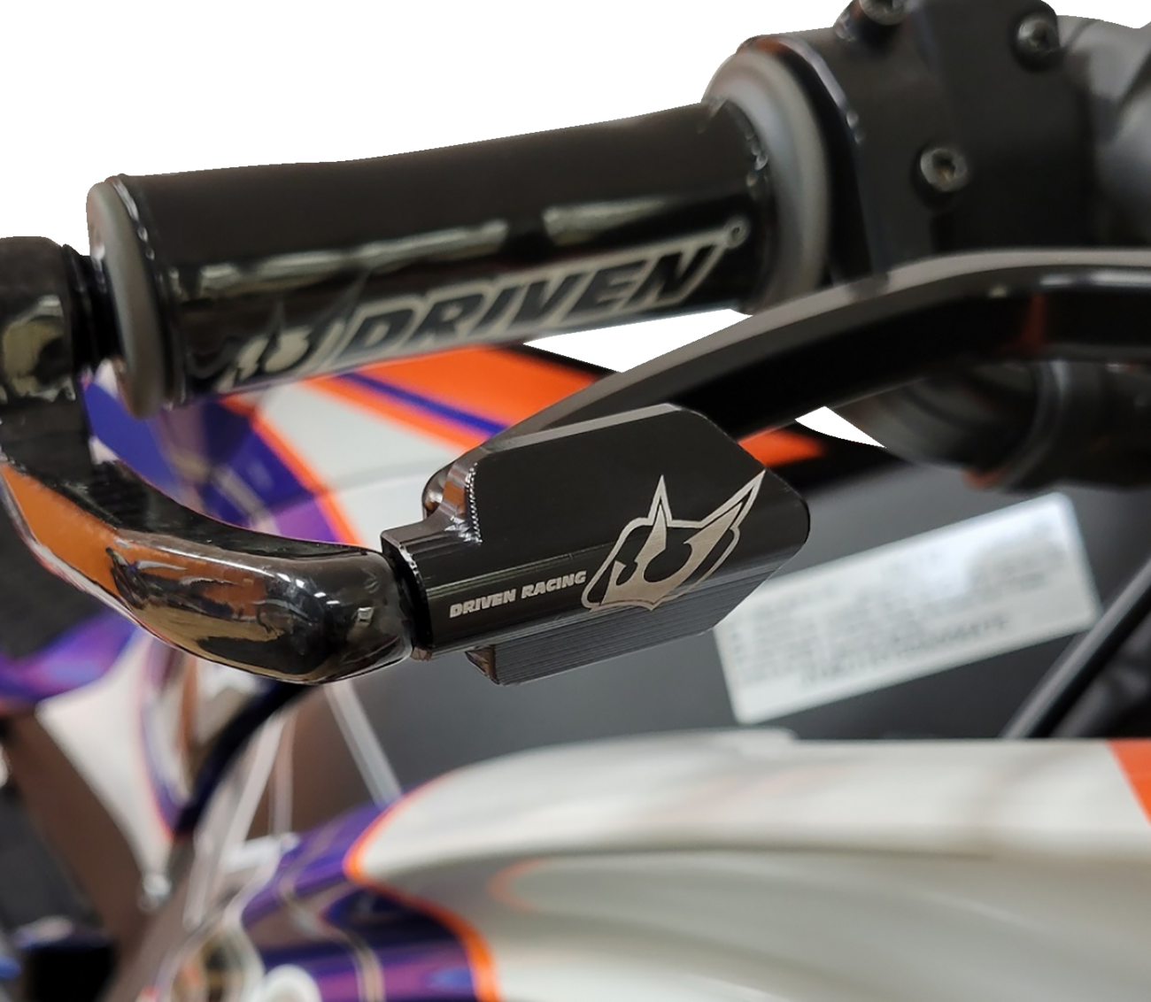 DRIVEN RACING LEVER GUARD CF BRAKE BK - Image 2