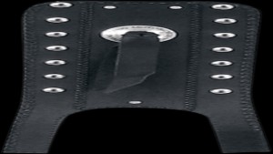 MUSTANG BIB TANK STUD 00-17 ST