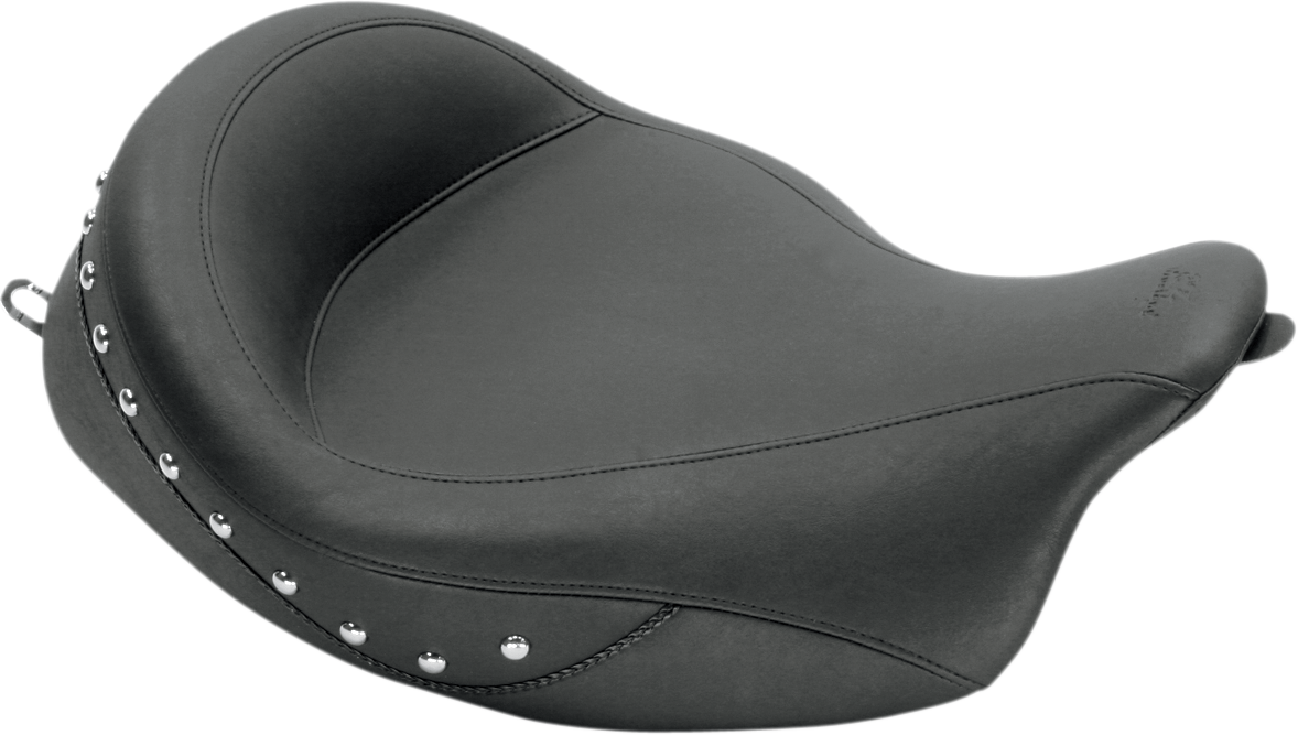 MUSTANG Super Solo Seat - Chrome Studded