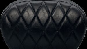 LE PERA Sissy Bar Pad - Large - Vinyl - Single Diamond - Shiny Black