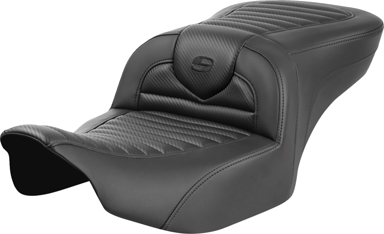 SADDLEMEN Roadsofa™ Seat - without Backrest - Tuck-n-Roll - Carbon Fiber - FLTR/FLHX '23-'24