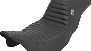 SADDLEMEN Pro Series SDC Performance Seat - w/o Backrest - Tuck-n-Roll/Carbon Fiber - Gripper - FL '08-'23