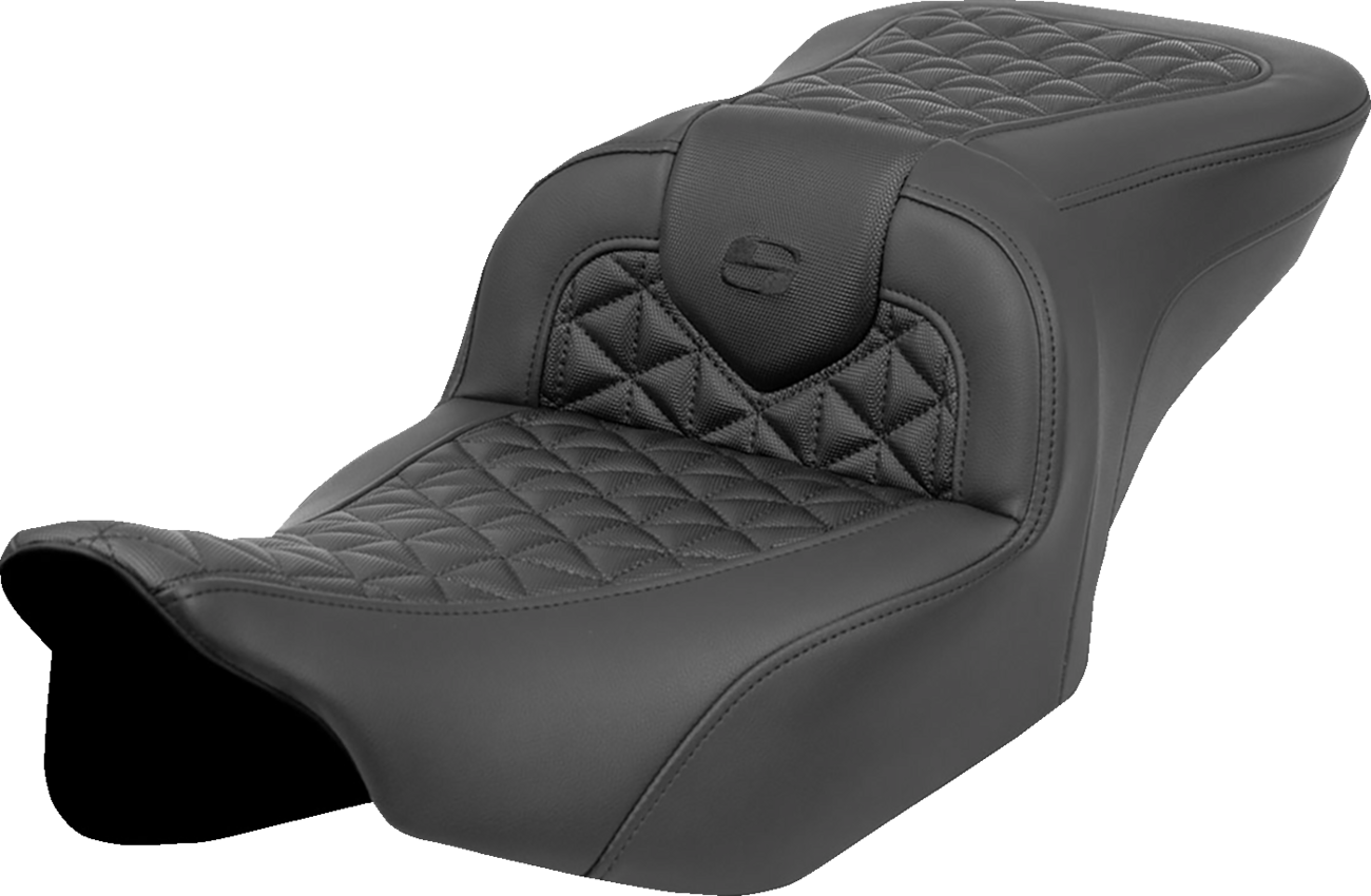 SADDLEMEN RoadSofa™ Tri Gripper Seat - Standard Reach - No Backrest - FLH/FLT '23-'24
