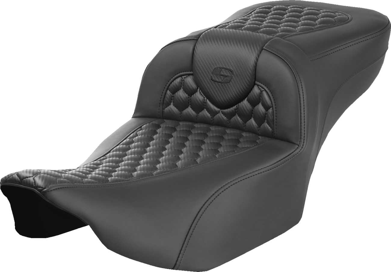 SADDLEMEN Heated RoadSofa™ Seat - Extended Reach - Honeycomb Stitch - w/o Backrest - FLT/FLH ’23-‘24